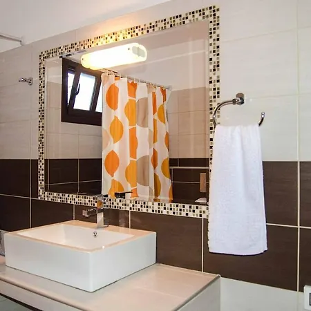 Central Apartment Lindos (Rhodes)